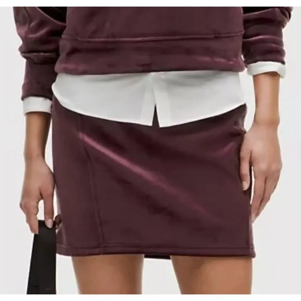 Lululemon Scuba High-Rise Mini Skirt Velvet XL Plush Stretch Garnet NWT LW8AL9S - Picture 2 of 16